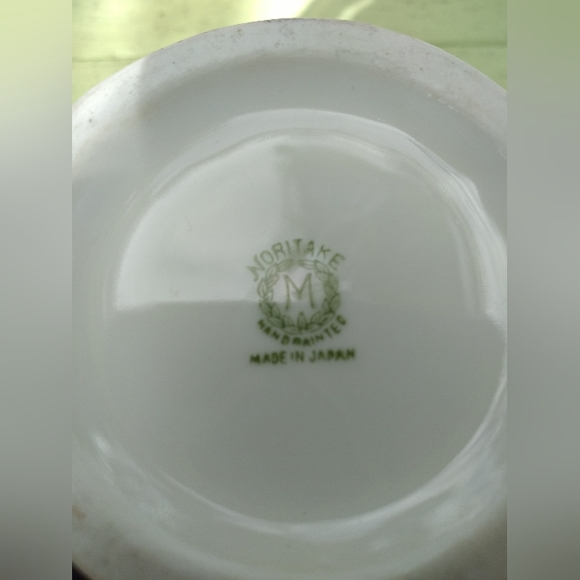 Two Orange Lustreware Vases, Noritake, Lancaster & Sons, Fishermen, Hanley UK - Picture 4 of 11